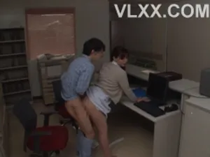 Em kế nhờ anh trai đóng giả làm tình nhân sau khi chia tay bồ